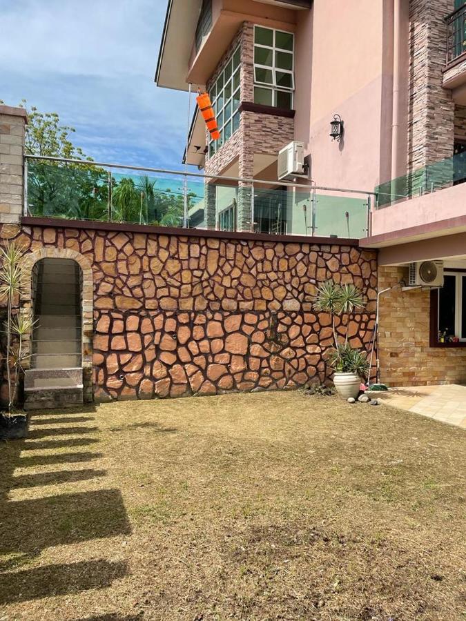 Homestay D' Sepangar Hills 亞庇 外观 照片